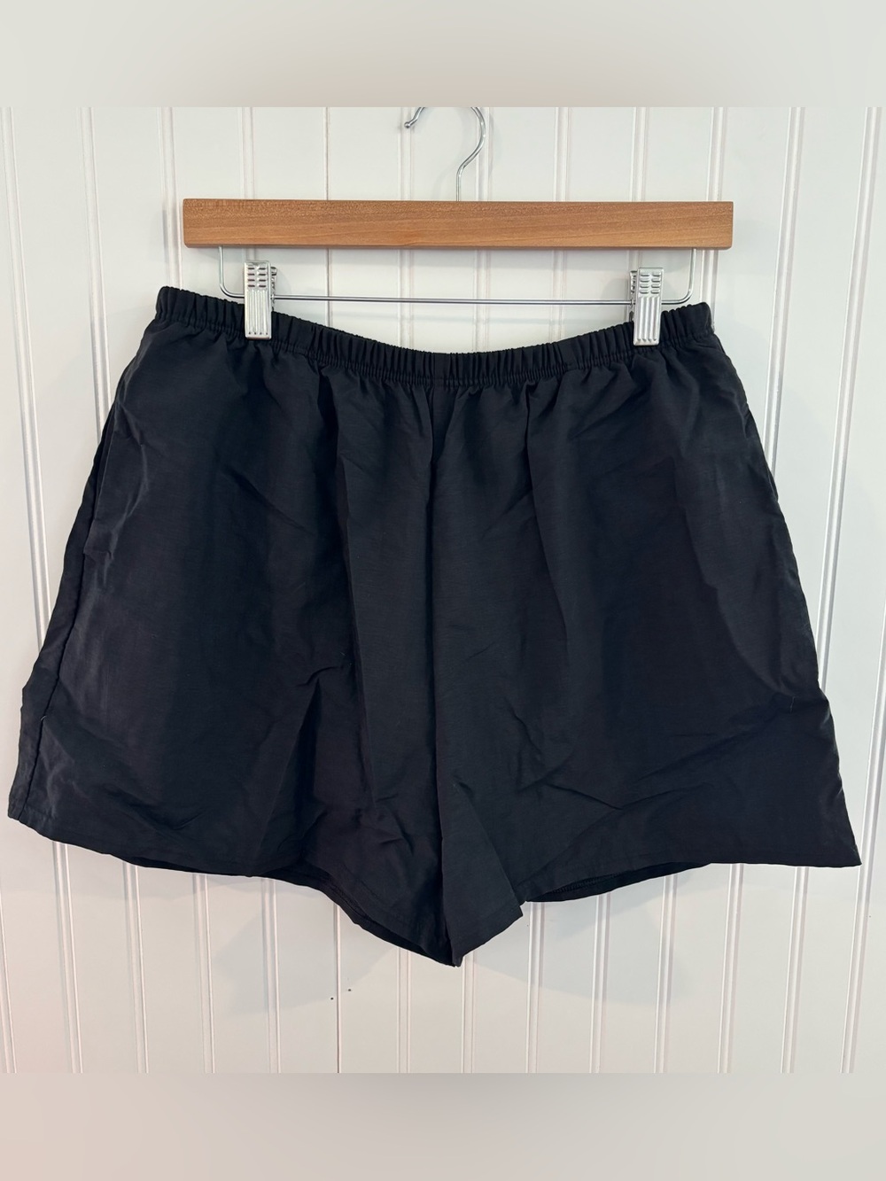 L.L. Bean Women’s Black Cover Up Shorts
